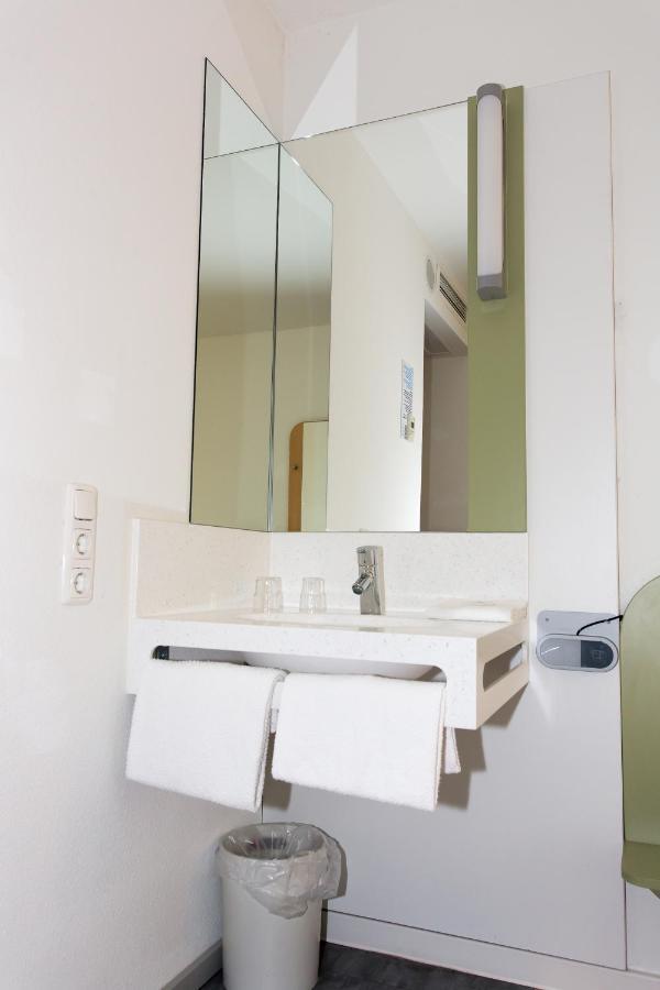 Ibis Budget Augsburg City Chambre photo